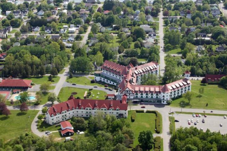 Algonquin Resort